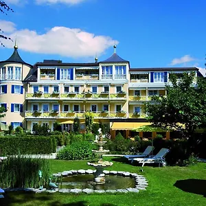 Chateau Fontenay Hotel